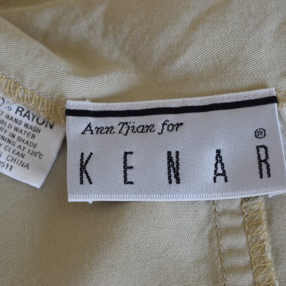 Vintage 90s Fitted Rayon Blouse by KENAR size 6 - Picture 11 of 11